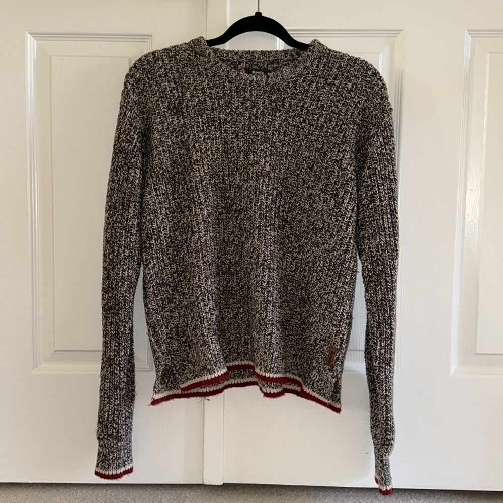 NWOT Roots Cabin Heathered Grey Knit Thick Sweater